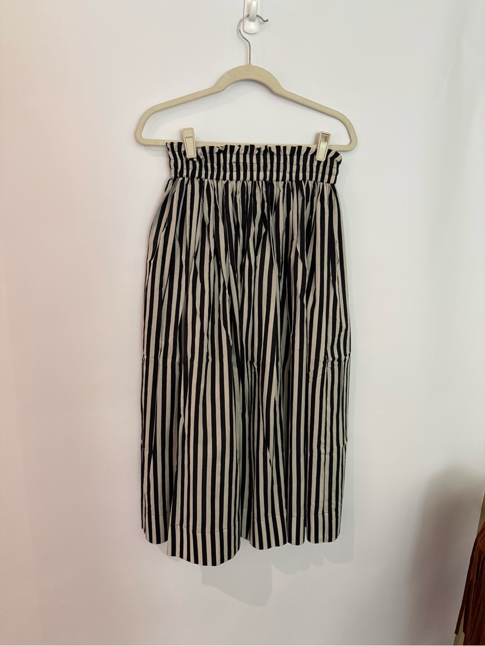 Black and White Striped Midi Skirt - Brand: ink & alloy